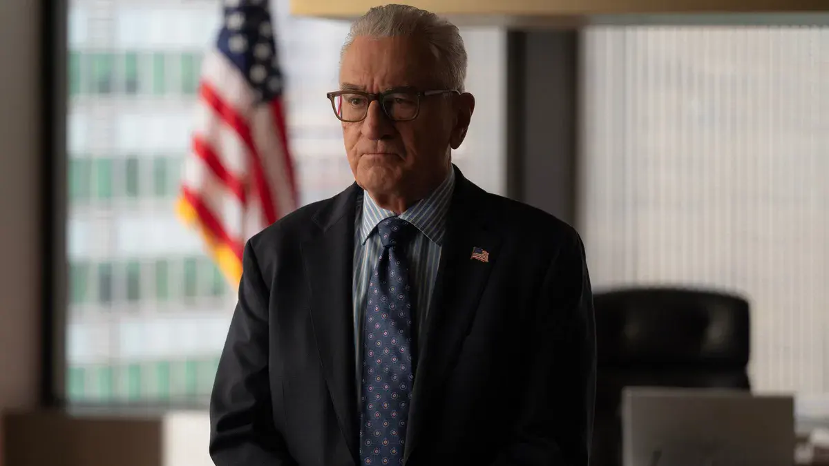 Robert De Niro en ancien président George Mullen dans la minisérie Zero Day sur Netflix