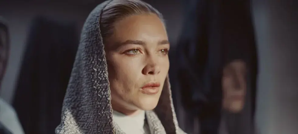 Florence Pugh en princesse Irulan, voilée, dans la bande-annonce finale de Dune : Troisième Partie