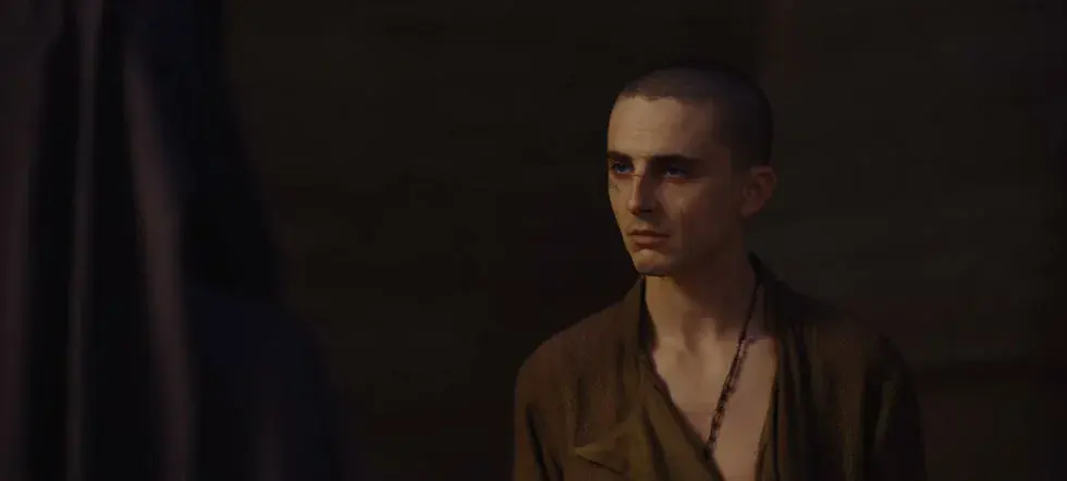 Timothée Chalamet en Paul Atréides, crâne rasé, dans la bande-annonce finale de Dune : Troisième Partie