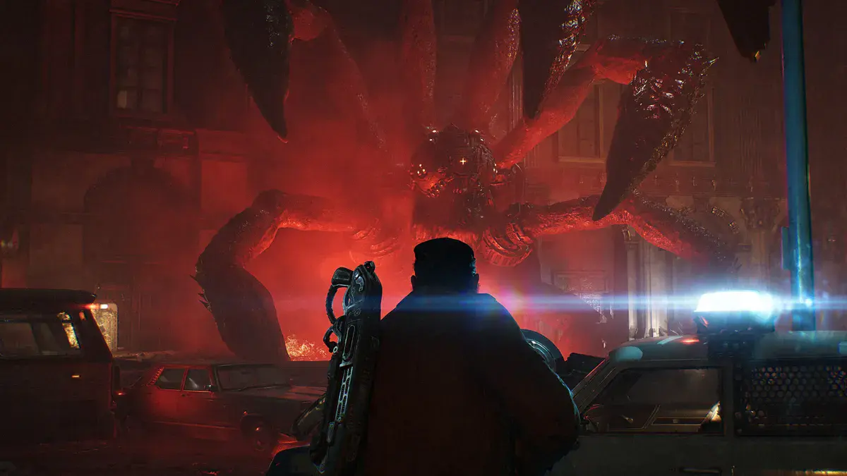Un soldat vu de dos, Lancer sur l'épaule, fait face à une créature locuste géante baignée de lumière rouge entre des voitures de police, dans Gears of War: E-Day