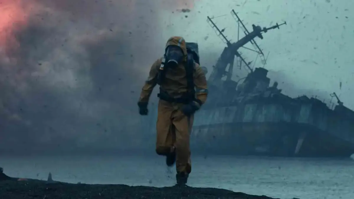 gerard butler greenland 2