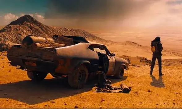 Image - Mad Max Warner Bros. abandonne