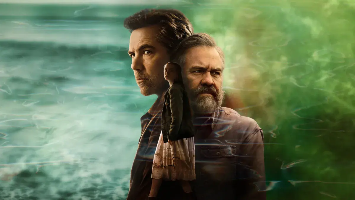 Patrick Brammall et un homme barbu, la silhouette d'une jeune fille entre eux, sur un visuel officiel de Portée disparue