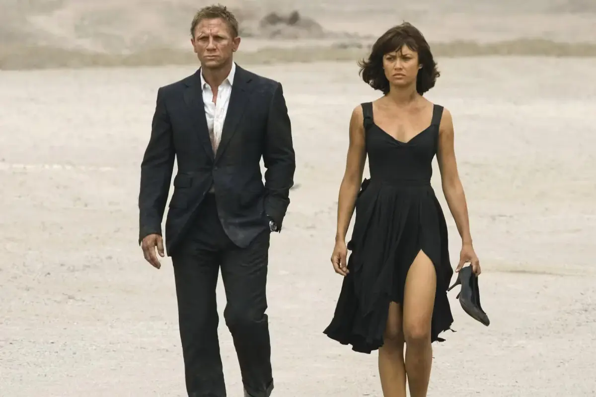 Image - Quel ordre regarder james bond