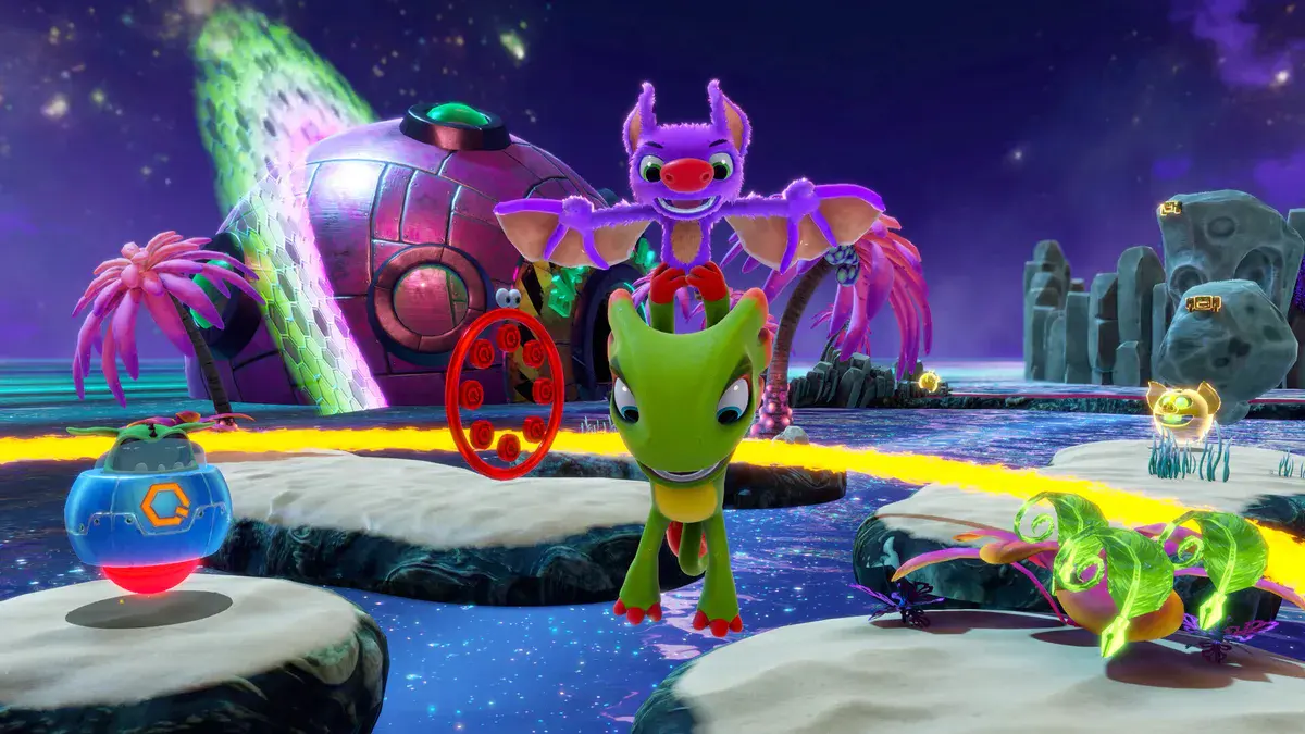 Le caméléon Yooka et la chauve-souris Laylee sur des plateformes flottantes dans un niveau spatial de Yooka-Replaylee
