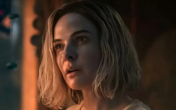Silo saison 3 : sacrée par la critique, boudée par le public, notre point à mi-saison (sans spoiler)