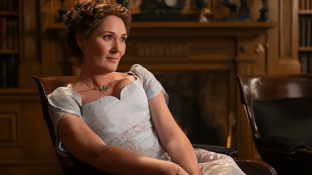 Netflix commande un spin-off de Bridgerton sur la jeune Lady Violet, écrit par Shonda Rhimes