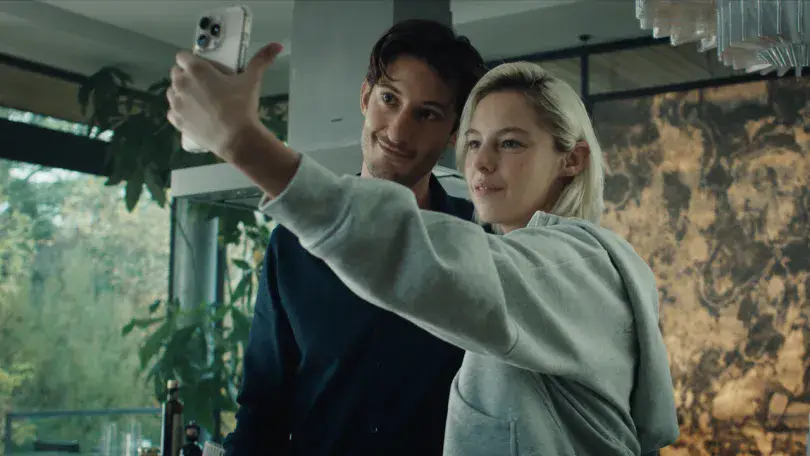 Carton plein pour Gourou : Pierre Niney au sommet du box-office français