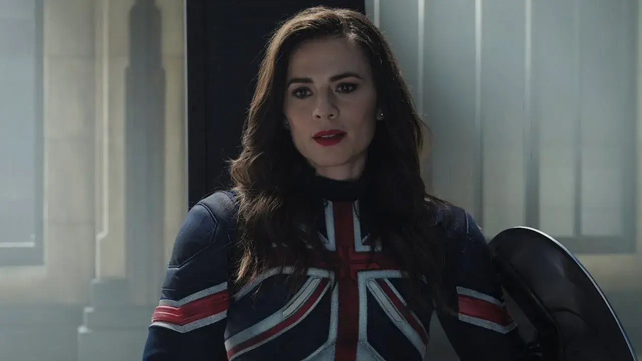 Doctor Strange 2 : Hayley Atwell critique la mort de Captain Carter