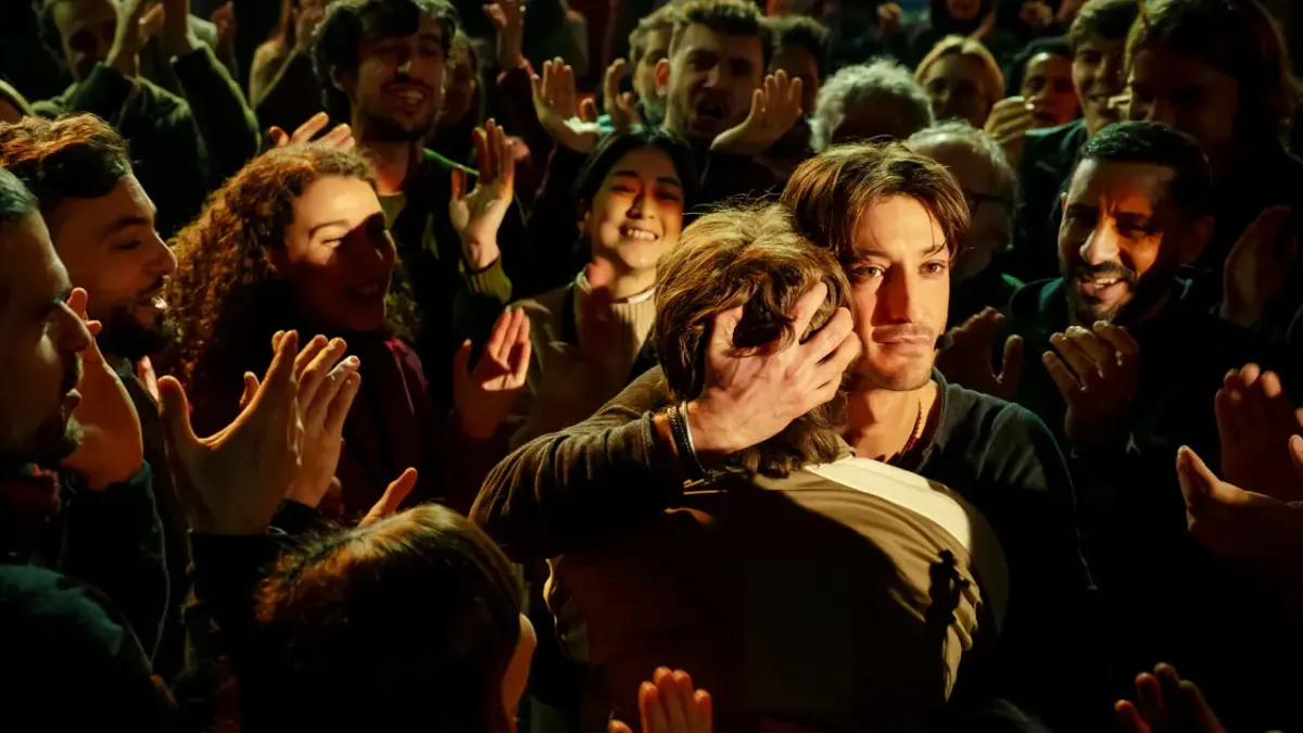 Image - Gourou pierre niney explique sequence