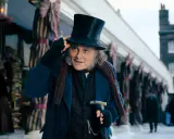 Johnny Depp crée la surprise à la Comic-Con en Ebenezer Scrooge