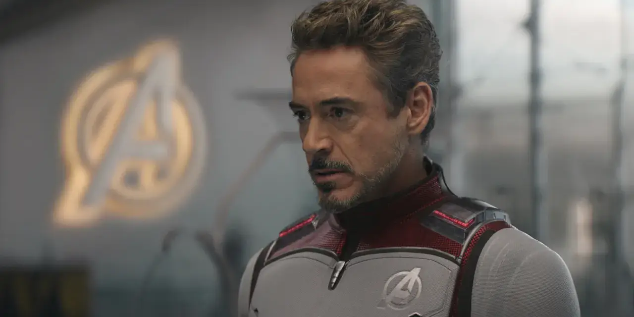 Jon Favreau, réalisateur des premiers Iron Man, s'est opposé à la mort de Tony Stark