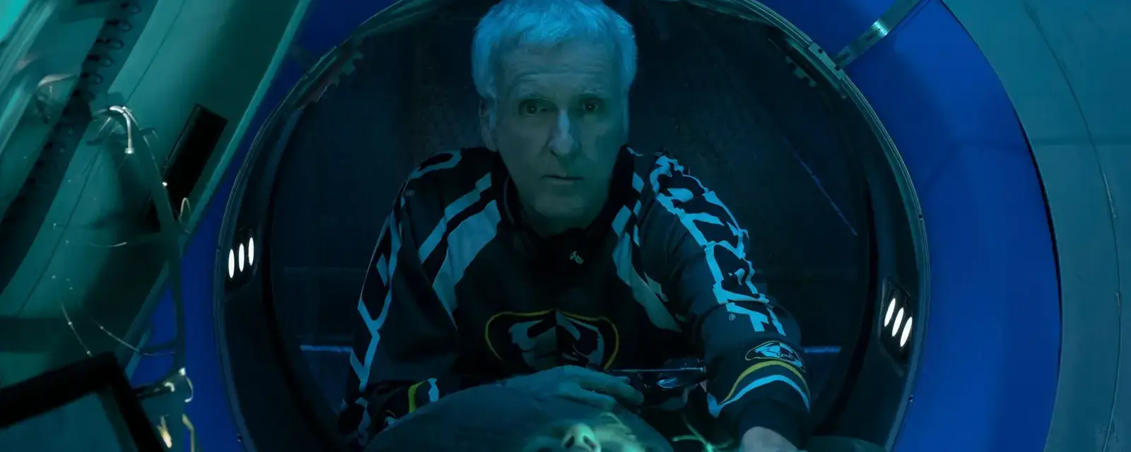 Rachat de la Warner par Netflix : James Cameron est contre à 100%