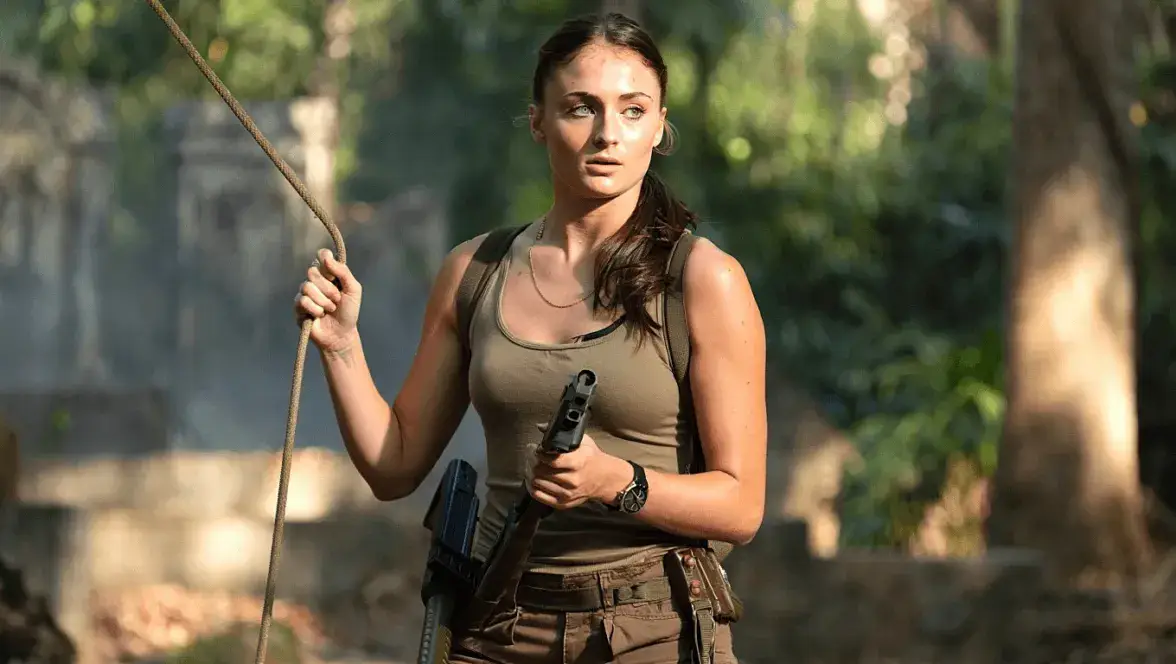 Tomb Raider : Tournage interrompu après une blessure de Sophie Turner