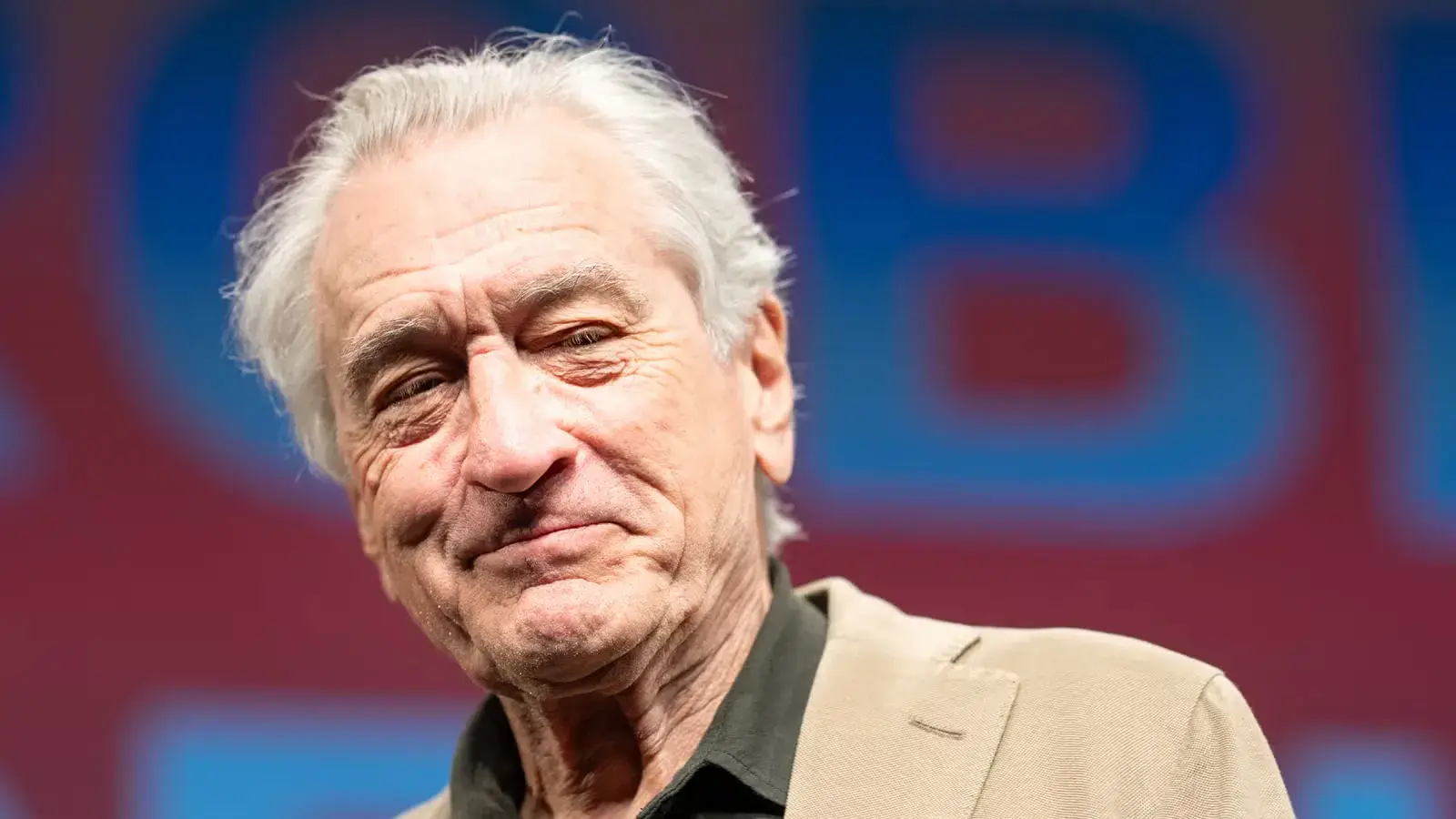 The Whisper Man : Netflix dévoile les premières images du thriller avec De Niro et Keaton, sortie le 28 août