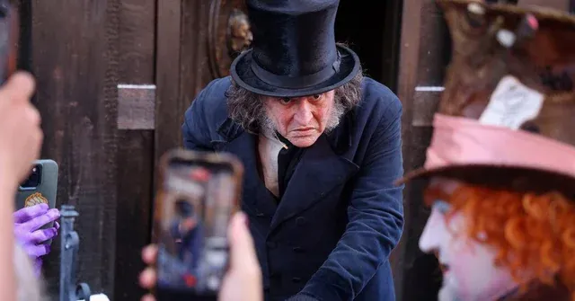 Image - Ebenezer date, casting, histoire, tout