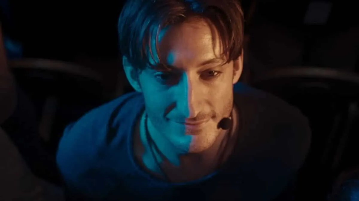 Image - Gourou Pierre Niney s'explique sur